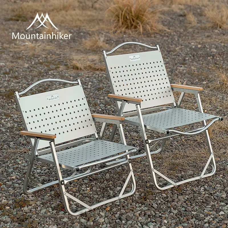 เก้าอี้แคมป์ปิ้ง MOUNTAINHIKER - Outdoor Camping High Chair บทวิจารณ์และราคา